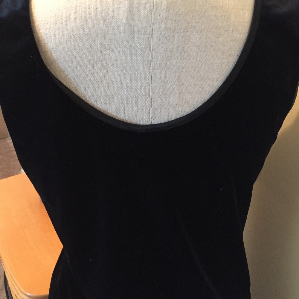 Black Velvet Cami with Lace Trim - Picture 4 of 6